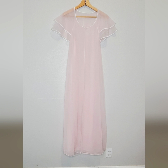 Vintage 60s Val Mode Pink Chiffon Sheer Flutter Sleeve Sweeping Robe Size Small - Picture 2 of 9